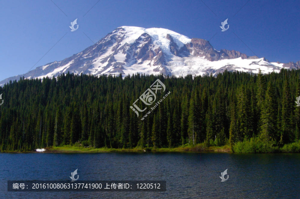 雷尼爾山的肖像