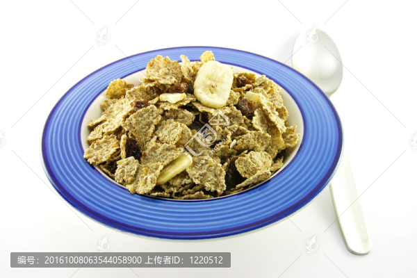 在一個藍(lán)色的碗里