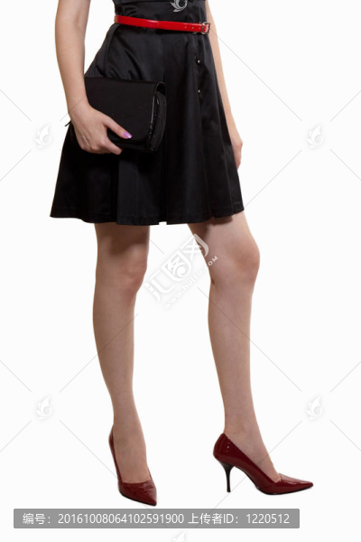 年輕漂亮的黑發(fā)白種女人