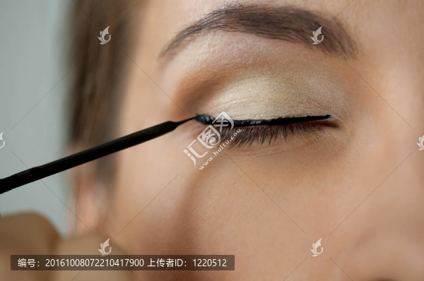 眼帶化妝