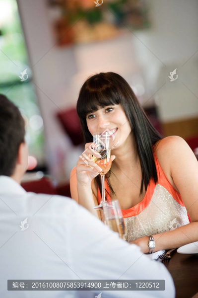 女人與酒