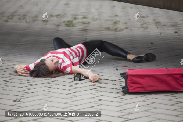 街上的犯罪現(xiàn)場(chǎng)