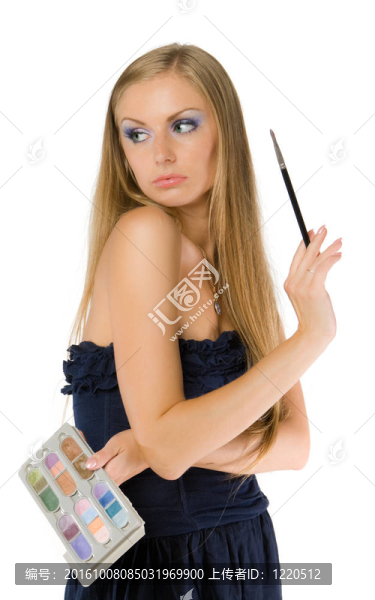 可愛的年輕女孩化妝套裝