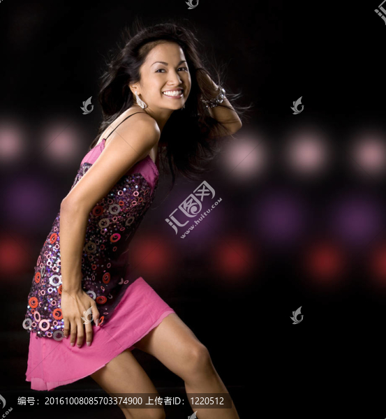 跳舞的女人