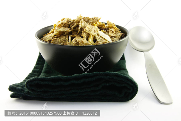 黑碗里的糠片