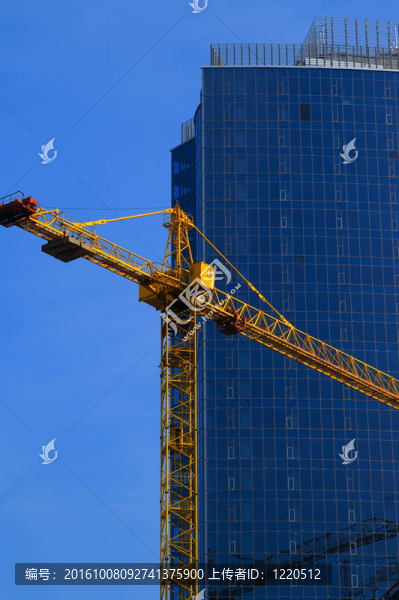 起重機(jī)和建筑辦公室