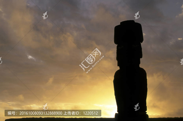 摩艾-復(fù)活島；智利