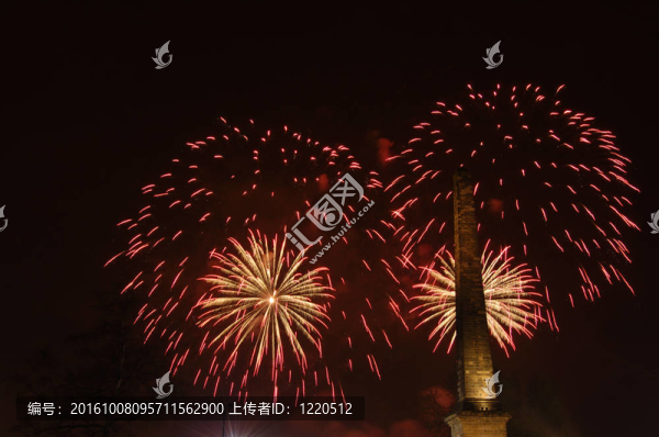 fireworks-02-0007