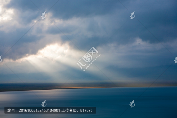 賽里木湖
