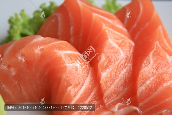 生魚片