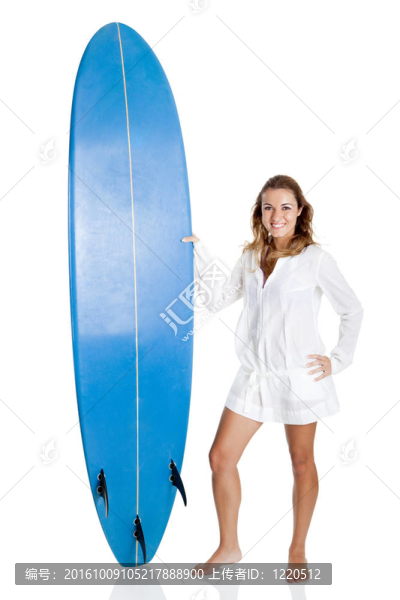 與沖浪板的女人