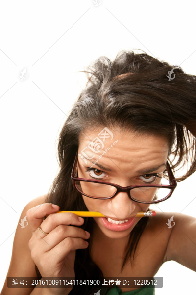 緊張的Hispanic,Woman