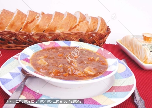 關(guān)閉燉牛肉和面包