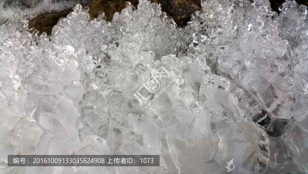 冰雪融化