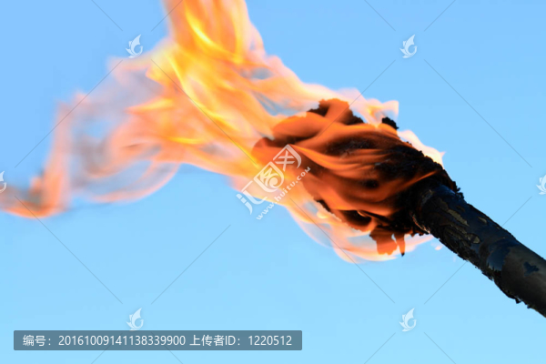 熊熊的火炬