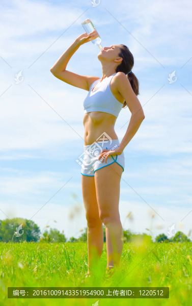 成熟的女運動員