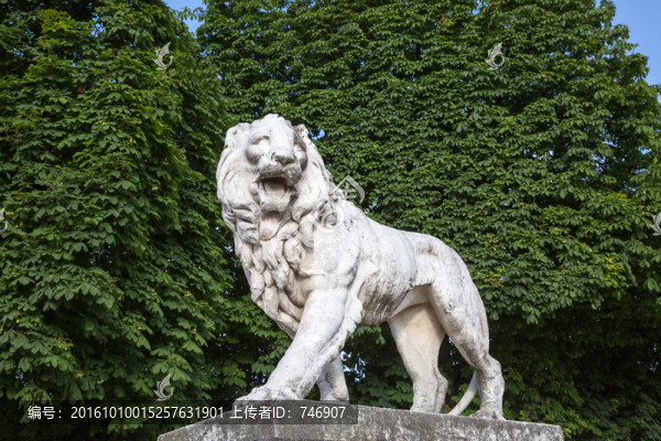 巴黎盧森堡公園雕塑