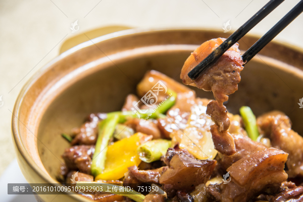 砂鍋燒肉