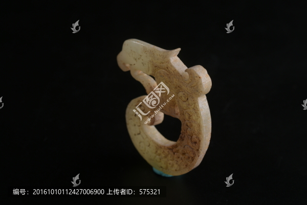 古玉,戰(zhàn)國卷云紋鳳形玉佩