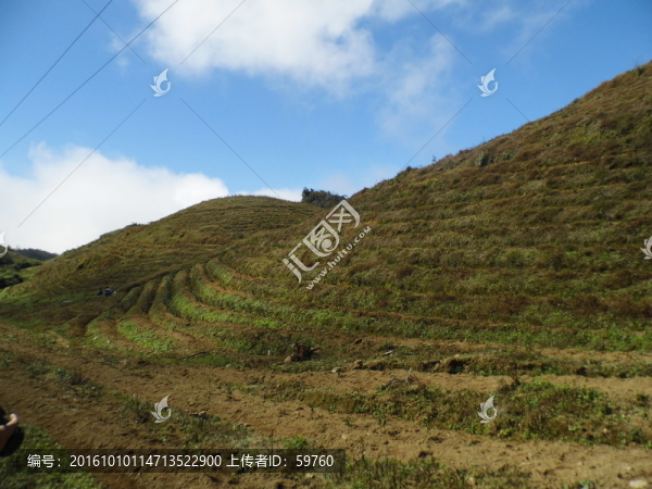 高山云天
