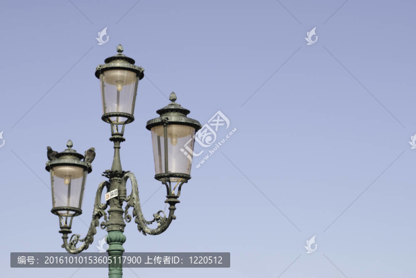 路燈