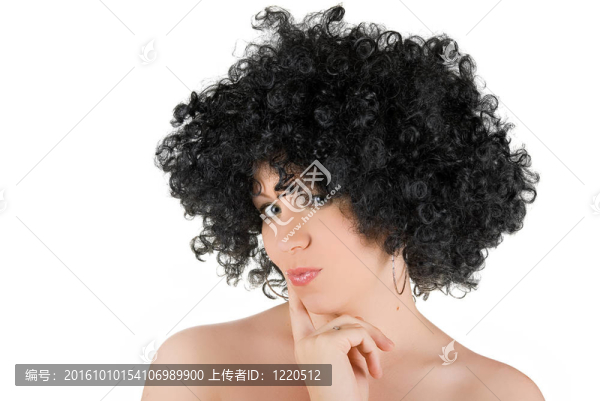 卷曲的女人