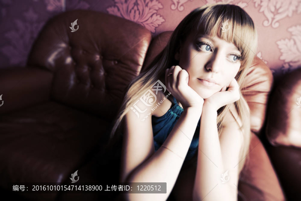 體貼的女人肖像