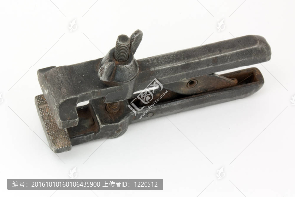 臺(tái)鉗