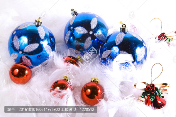 白色空間圣誕飾品