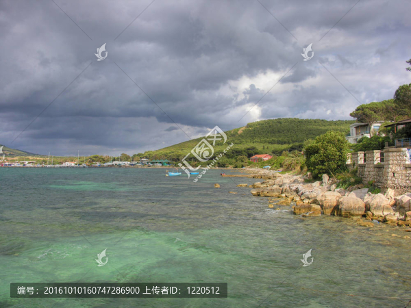 夏季撒丁島海岸；意大利