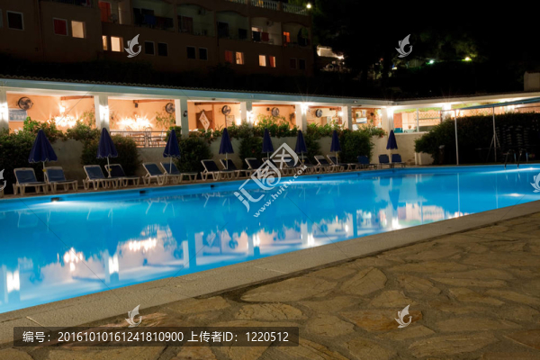 夜晚的希臘酒店