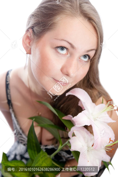 女孩莉莉