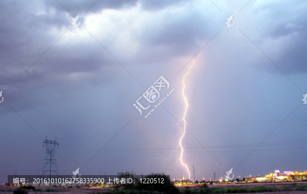 閃電