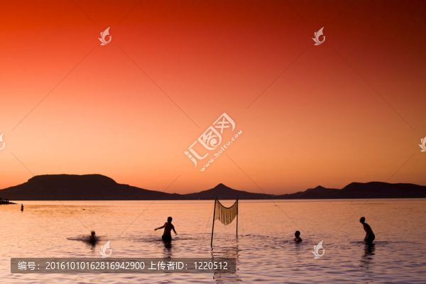 日落場(chǎng)景-匈牙利巴拉頓湖