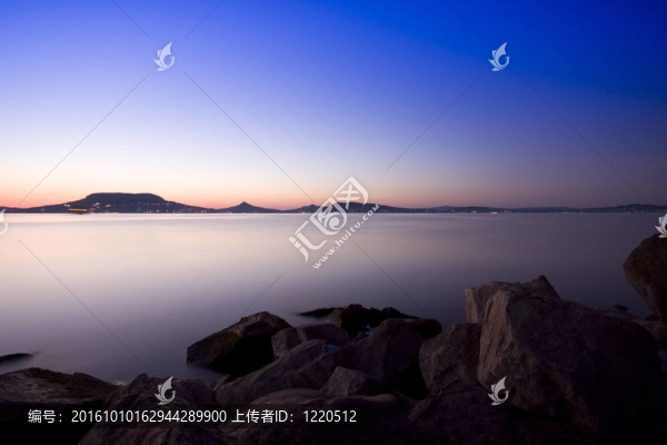 日落場(chǎng)景-匈牙利巴拉頓湖