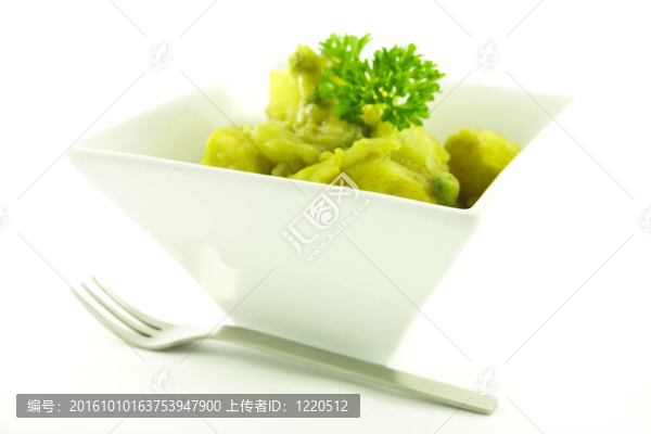 在一個(gè)白碗里