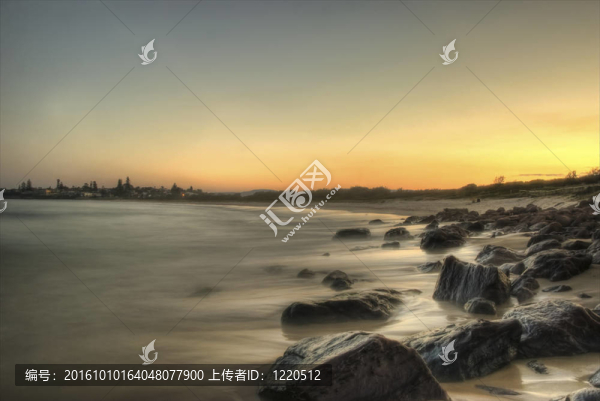 任何地方的海灘