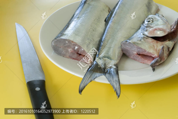 切魚