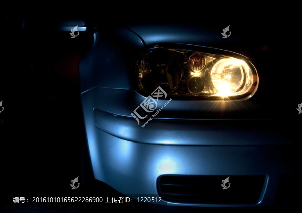 帶燈的車