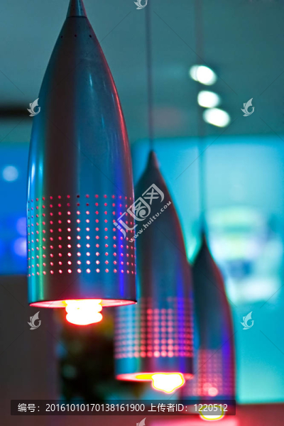 摘要燈