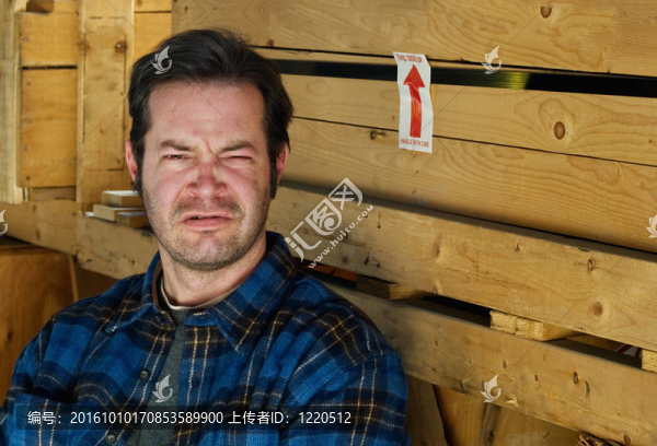 男性建筑工人