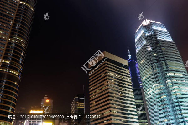 摩天大樓夜景