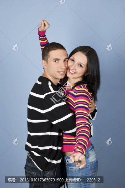 幸福的年輕夫婦