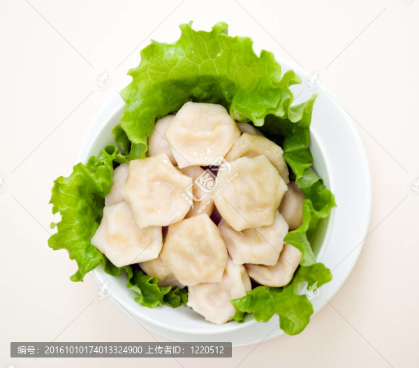 在一盤熱關(guān)閉俄羅斯俄羅斯餃子；