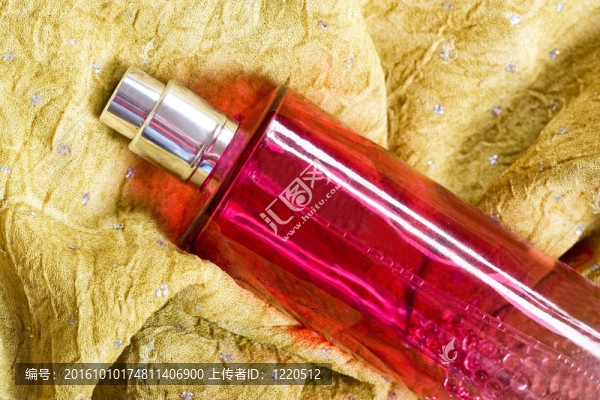 一瓶香水