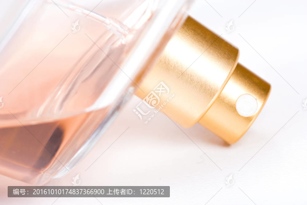 一瓶香水