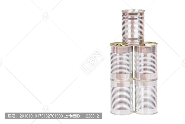 堆罐頭