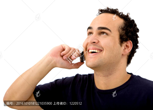 在電話里的男人