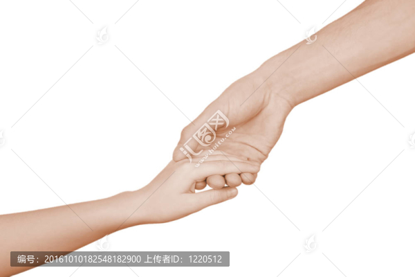 孩子的手在一個人的手上