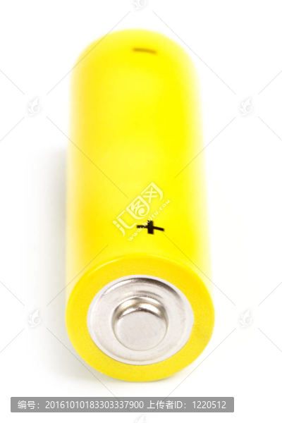 黃色的堿性電池